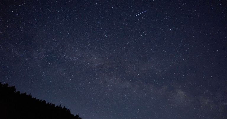 The Leonid Meteor Shower Peaks This Weekend, Here’s How to Photograph It