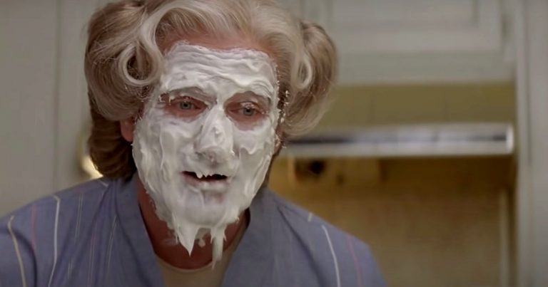 Mrs. Doubtfire Shot Two Million Feet of Film of Robin Williams Improvising