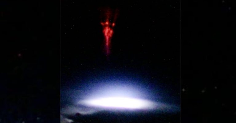 Astronaut Captures Image of Elusive ‘Red Sprite’ High Above The Earth