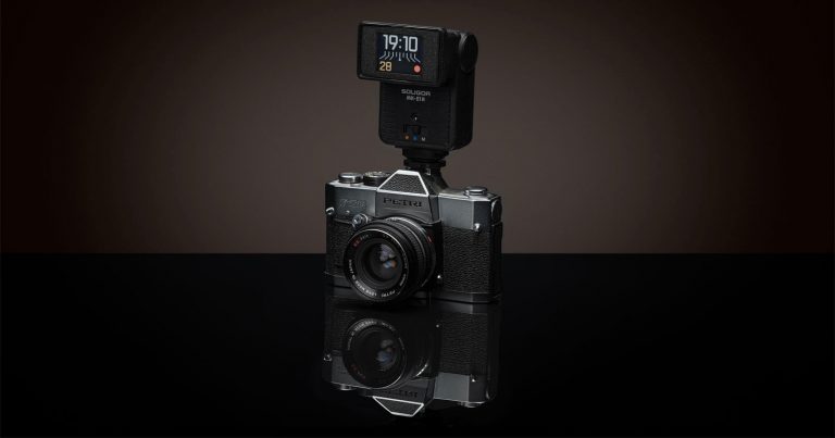 How a Photographer Built the Ultimate DIY Digital Clock Inside a Flash Unit
