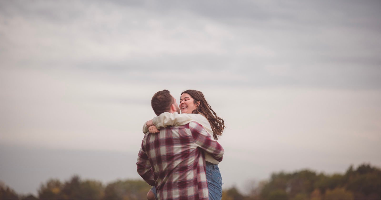 The Blur Trend in Wedding Photos Isn’t Going Anywhere: Here’s How to Nail It