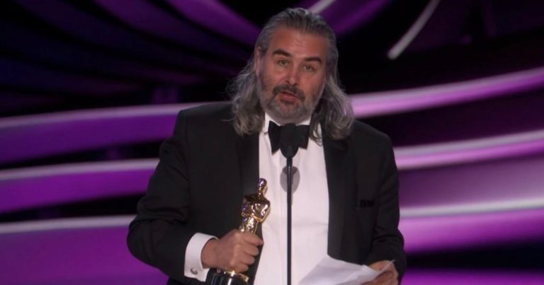 ‘Oppenheimer’ Cinematographer Urges Filmmakers to Shoot on Analog in Oscars Speech