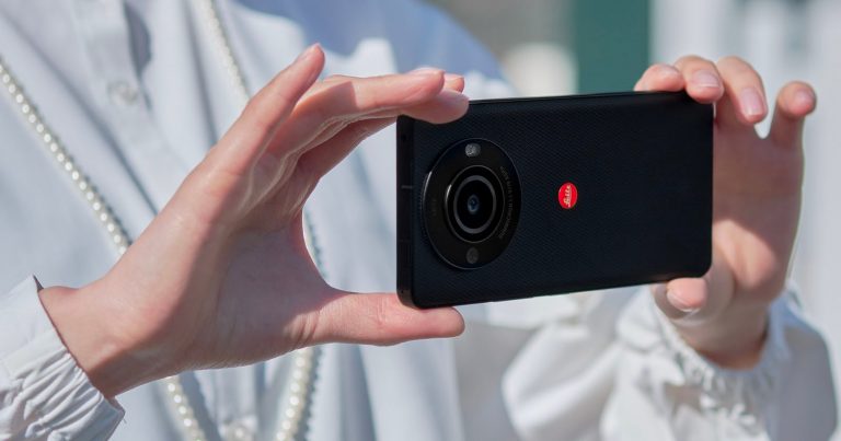 Leica’s Leitz Phone 3 Pairs Big Sensor with New Modes, but is Japan-Only