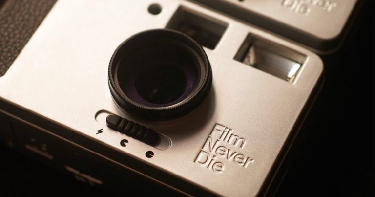 The Nana Camera is an Uncomplicated, Compact 35mm Film Point-and-Shoot