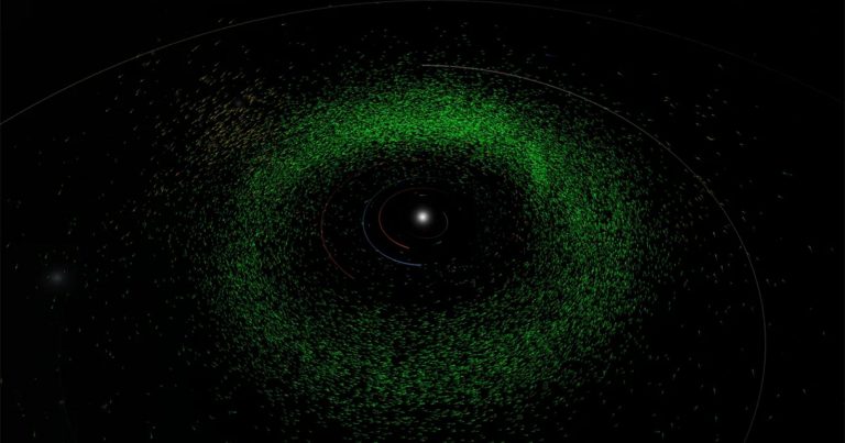 AI Finds Nearly 30,000 Unknown Asteroids in Existing Telescope Photos