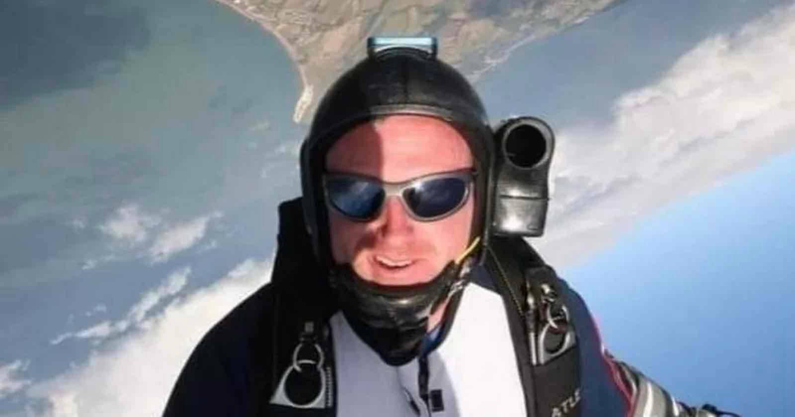 Videographer Employed by Skydiving Company Dies After Parachute Fails to Open