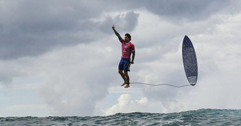 Unbelievable Photo of Olympic Surfer’s ‘Floating’ Celebration Goes Viral