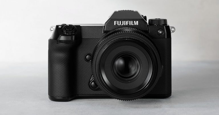 Fujifilm Announces Linux SDK, Helping Drone Makers Use GFX100 Cameras