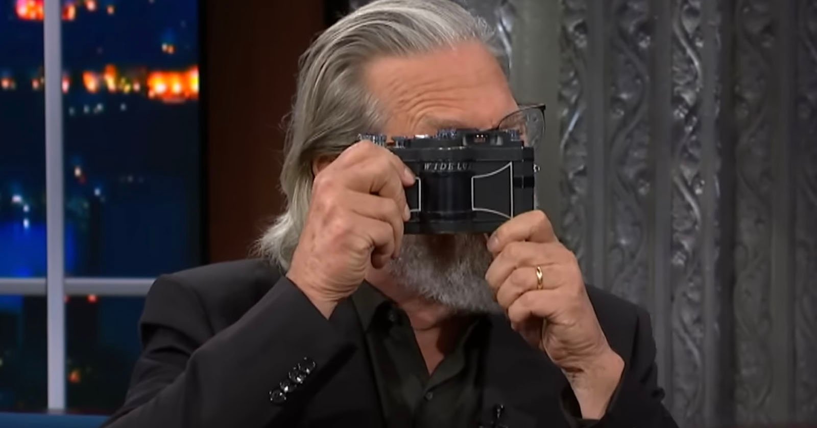 Why Oscar-Winning Actor Jeff Bridges Loves His ‘Fickle’ Panoramic Camera