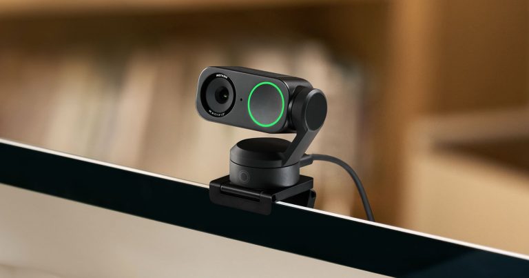 Insta360 Launches Two New AI-Powered 4K Webcams