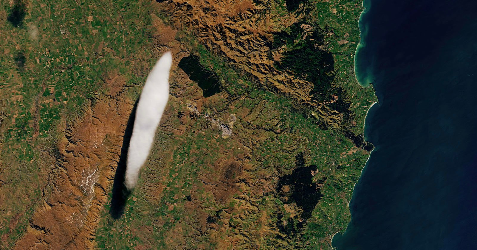 Adorable Cloud That Regularly Appears in the Same Spot Captured by NASA Satellite