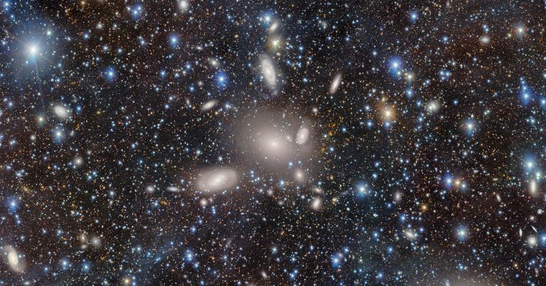 The 570-Megapixel Dark Energy Camera’s Dazzling View of 230 Sparkling Galaxies