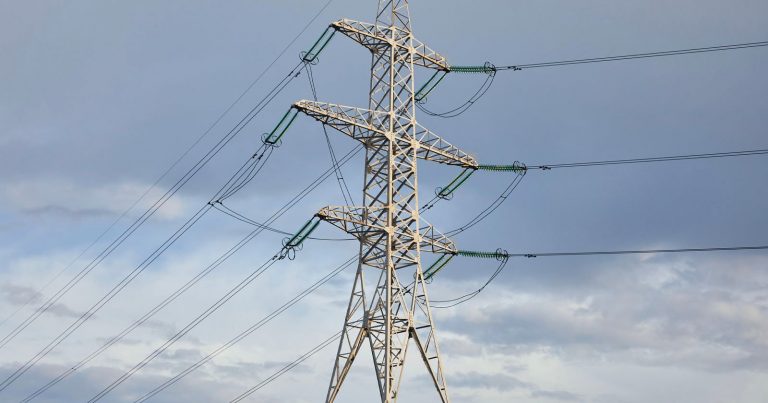 Photogrammetry Allegedly Shows LA Eaton Fire Caused by Edison Power