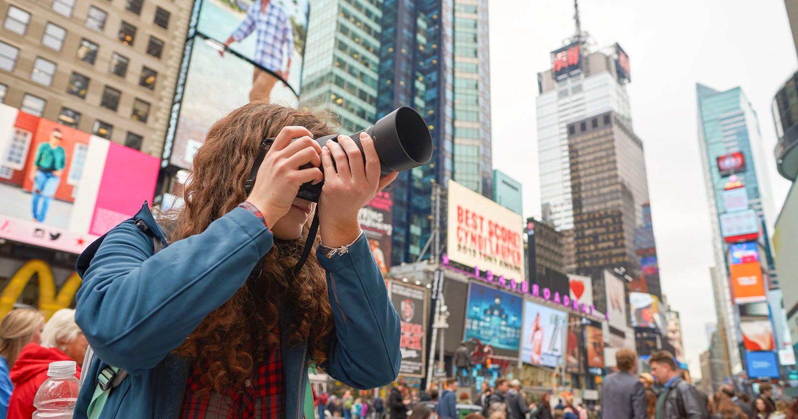 Photographers in New York City Urged to Stay Vigilant After String of Violent Camera Robberies