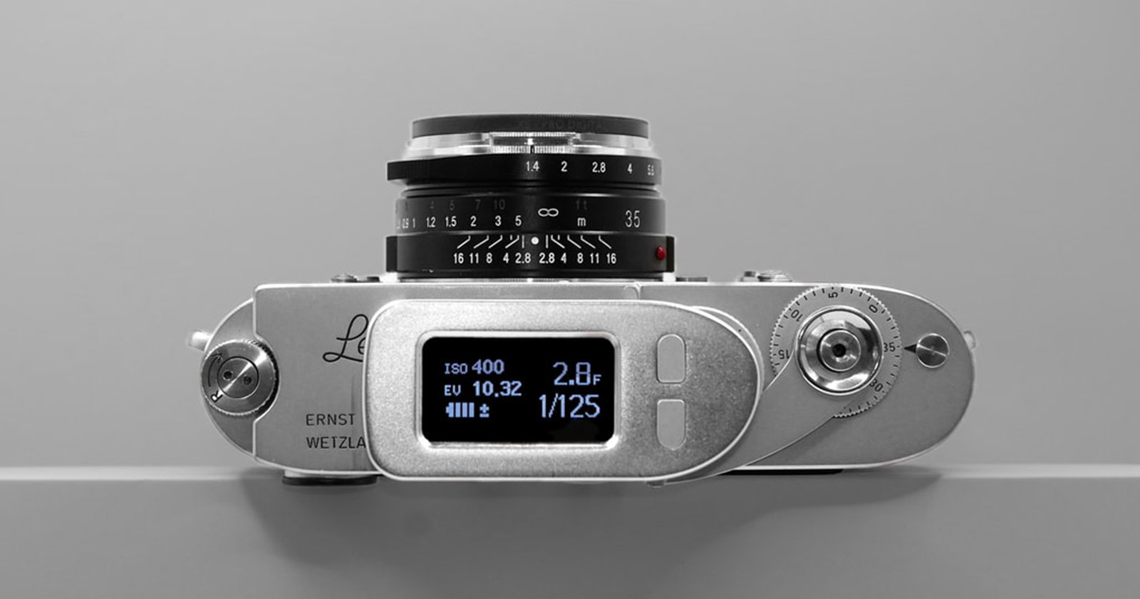 Stylish Keks M-meter Brings Light Metering to Older Leica M Cameras