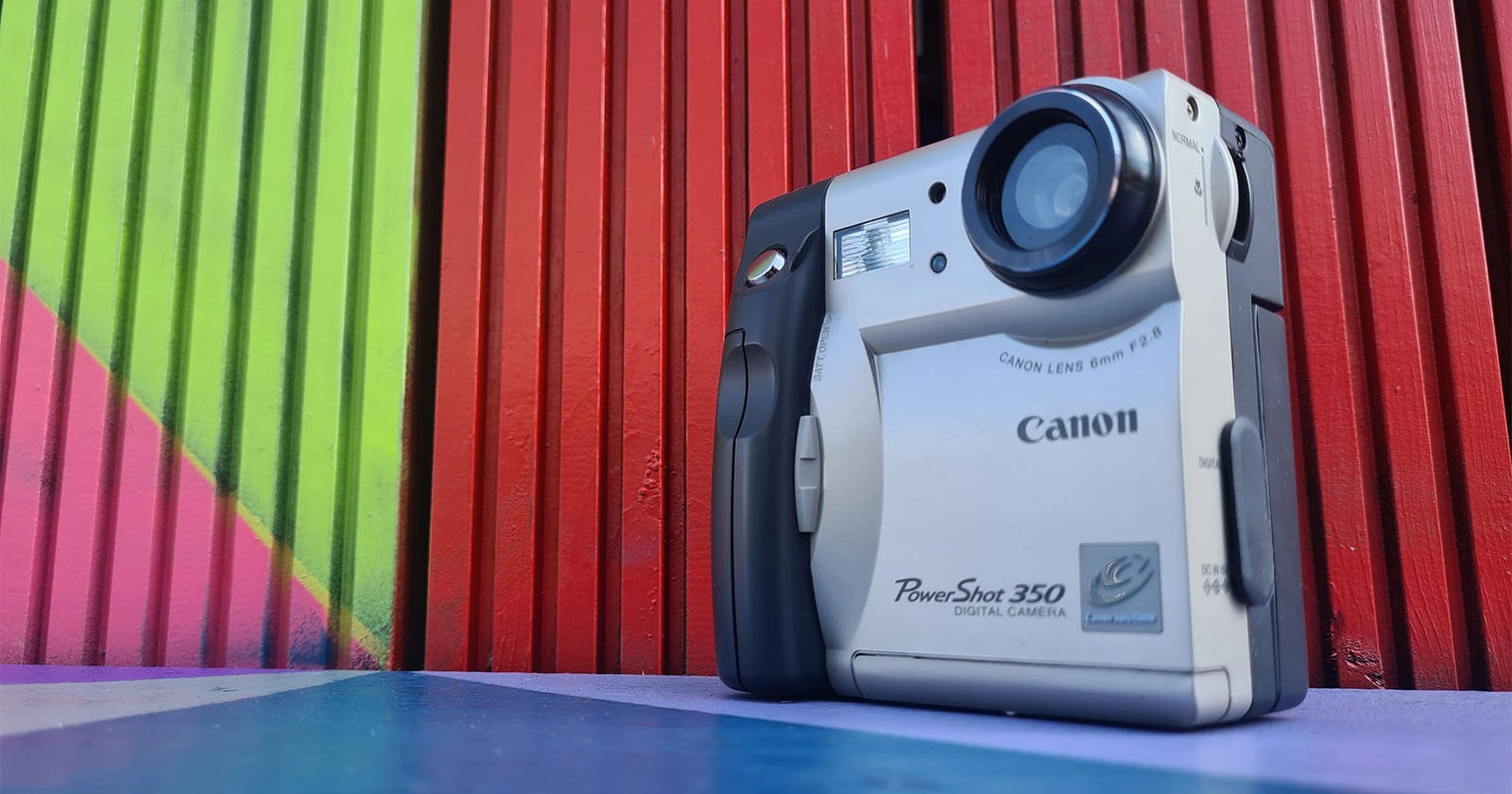 28-Year-Old Canon PowerShot 350 Reflects Digital Photography’s Growing Pains