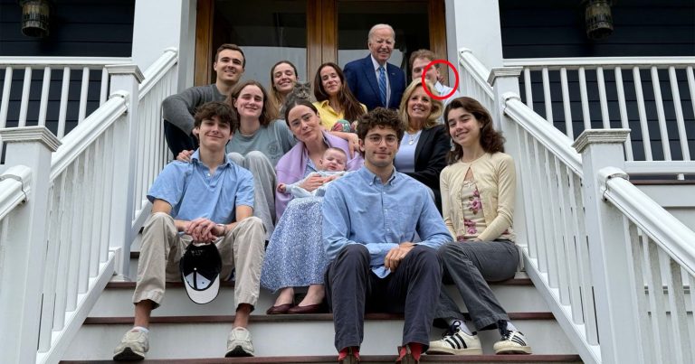 Did Joe Biden Photoshop Himself Into an Easter Family Photo?