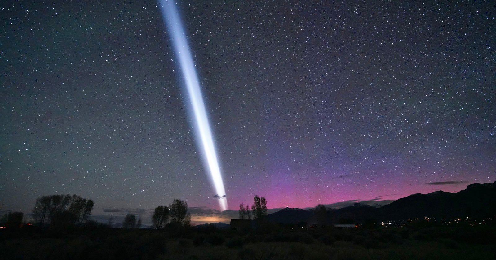 Mysterious Flash of Light Caught on Night Sky Timelapse Mysterious Flash of Light Caught on Night Sky Timelapse