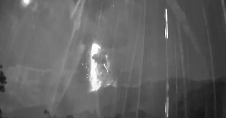 Nighttime Eruption of Kanlaon Volcano in Philipines Caught on Thermal Camera
