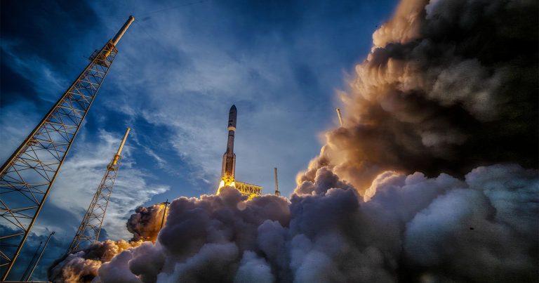 Photographer’s Lens Destroyed Capturing Amazing Close-Up Rocket Launch Photo