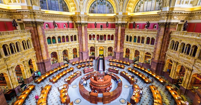 Democrats and Republicans Unwilling to Hand Copyright Office to Big Tech