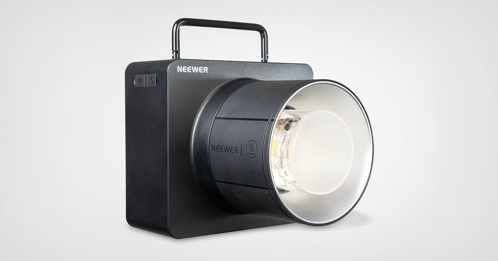 The Sleek, Powerful Neewer Q6 Flash is Made for Outdoor Photographers The Sleek, Powerful Neewer Q6 Flash is Made for Outdoor Photographers