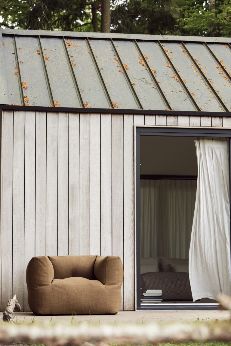Bryck introduces Roughly – A natural linen look with outdoor strength