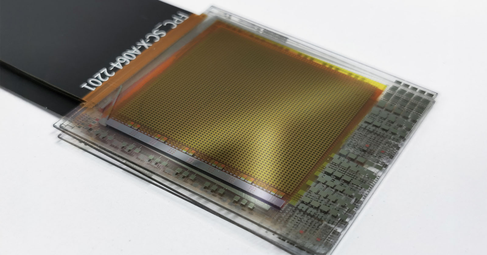 New Perovskite Sensor Triples Resolution and Light Gathering by Stacking Pixels New Perovskite Sensor Triples Resolution and Light Gathering by Stacking Pixels