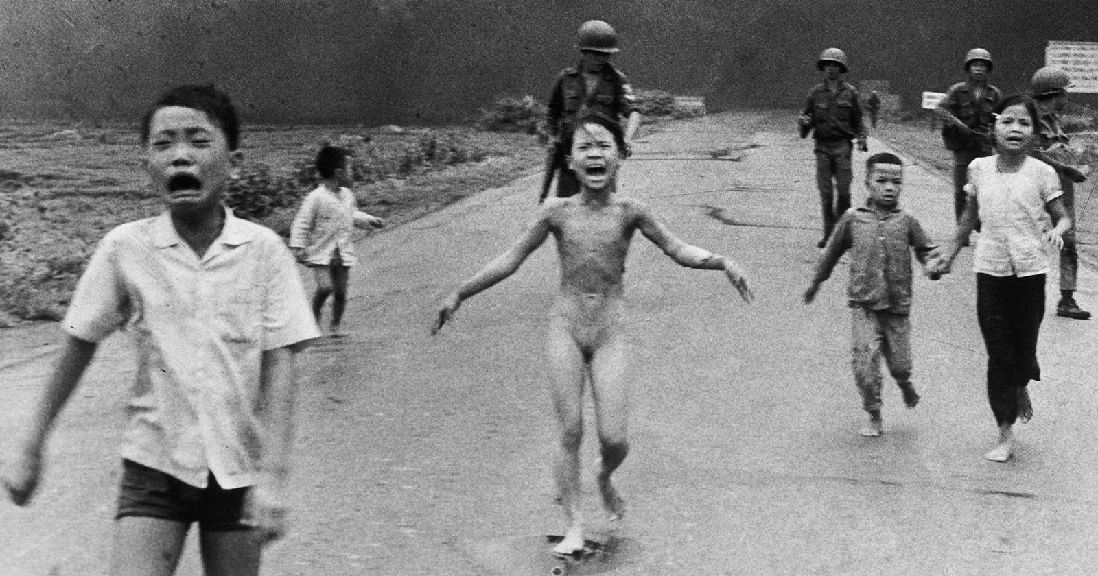 400 Photographers Demand World Press Photo Restores Nick Ut’s ‘Napalm Girl’ Credit 400 Photographers Demand World Press Photo Restores Nick Ut’s ‘Napalm Girl’ Credit