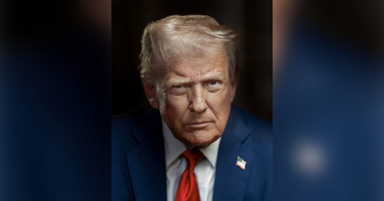 Trump Has a New Presidential Portrait
