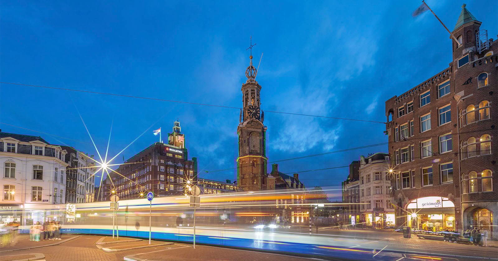 Photographer Shoots 12,000 Photos of Amsterdam for Epic Timelapse Photographer Shoots 12,000 Photos of Amsterdam for Epic Timelapse
