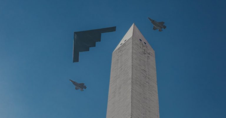 Photographer’s ‘Special’ Photo of B-2 Plane That Bombed Iran Goes Viral
