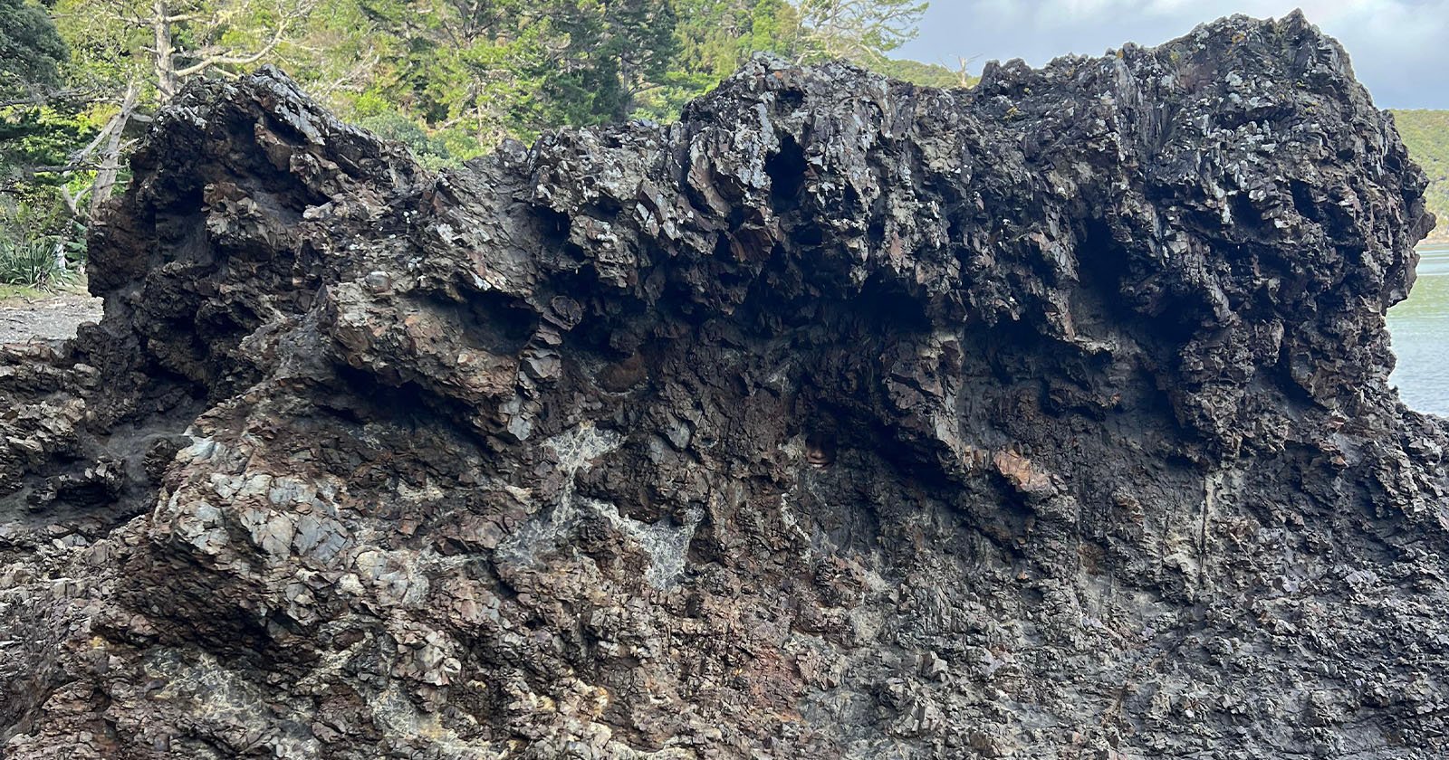 Can You Find the Girl in This Photo of a Rocky Beach? Can You Find the Girl in This Photo of a Rocky Beach?