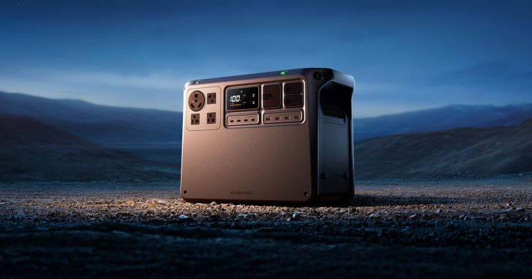 DJI’s Power 2000 Battery System Can Charge Your Camera 118 Times