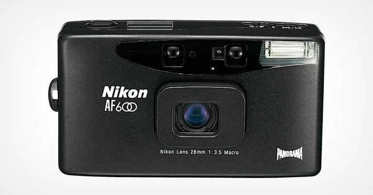 How Nikon Made the World’s Smallest and Lightest 35mm AF Camera
