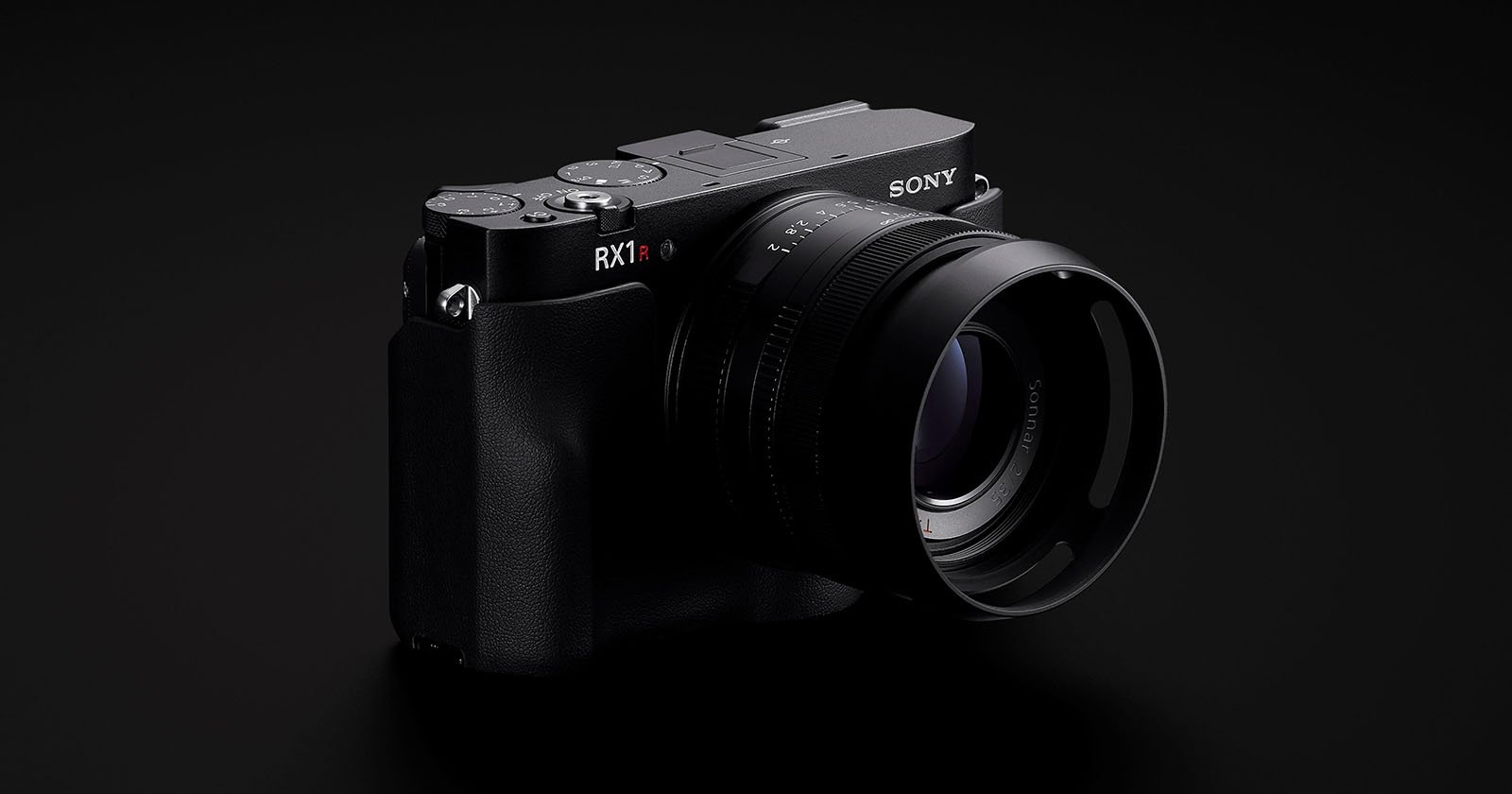 Sony’s RX1R III Premium Compact Camera Arrives After Nearly 10 Year Wait Sony’s RX1R III Premium Compact Camera Arrives After Nearly 10 Year Wait
