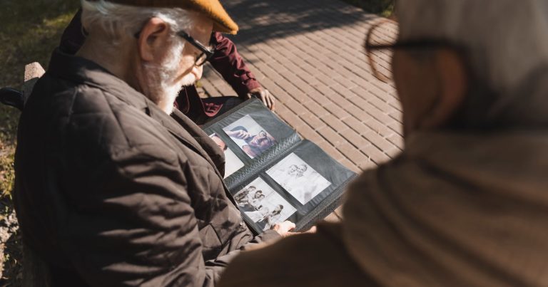 Why Are There No Digital Photo Albums?