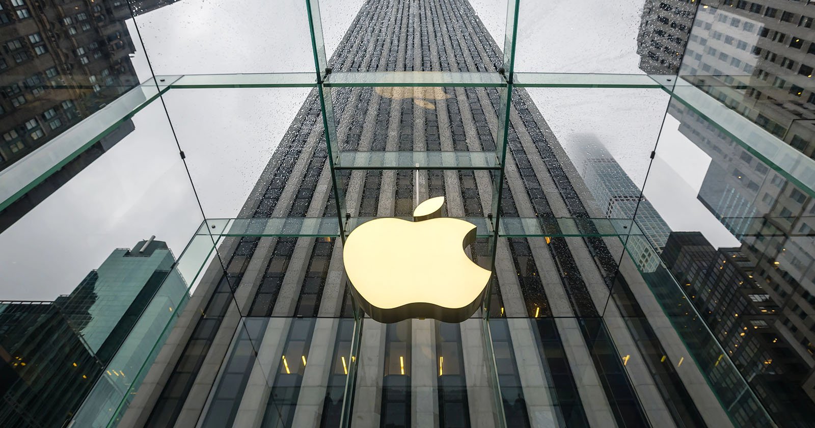Apple to Invest Another $100 Billion In the US to Sidestep Massive Tariffs Apple to Invest Another $100 Billion In the US to Sidestep Massive Tariffs