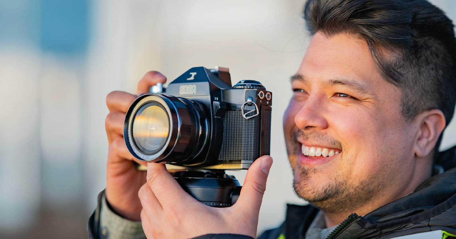 Sigma’s First Camera: The Sigma Mark-I is a Rare, Lovable Little Tank