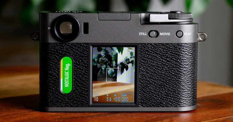 Fujifilm X half Is Yet Again the Best-Selling Camera in Japan (By a Lot)