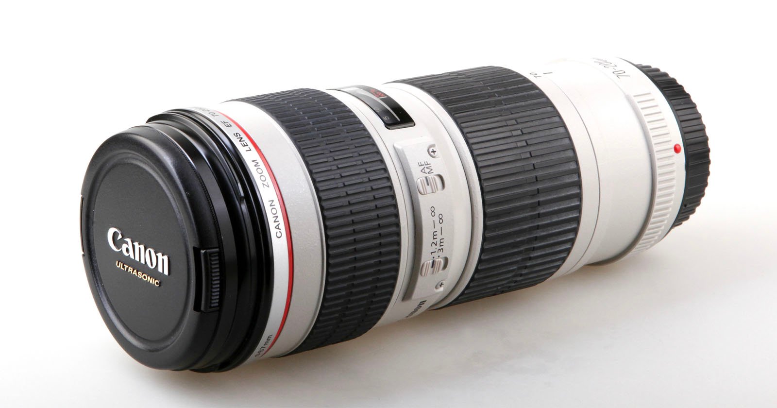 War Photographer Explains How a 70-200mm Lens May Have Saved His Life War Photographer Explains How a 70-200mm Lens May Have Saved His Life