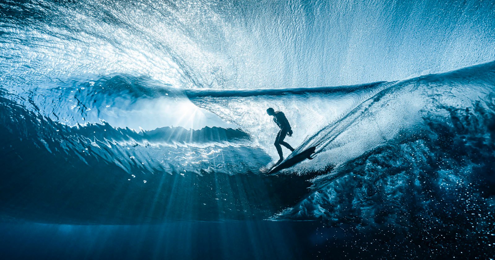 Photographer’s Enchanting Images Capture the Ocean’s Hidden Poetry