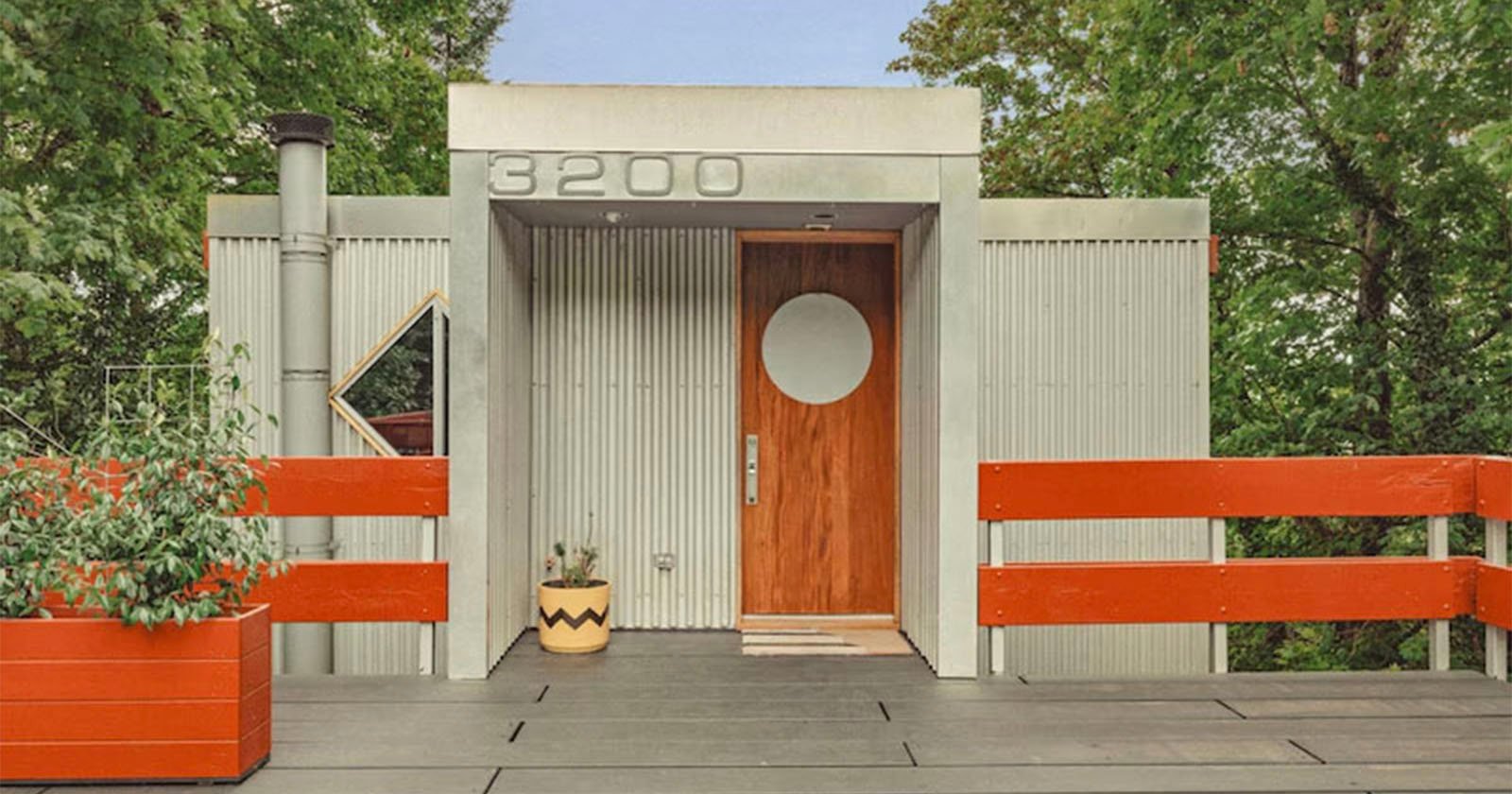 Enchanting ‘Camera House’ Could Be Yours for $785,000 Enchanting ‘Camera House’ Could Be Yours for $785,000