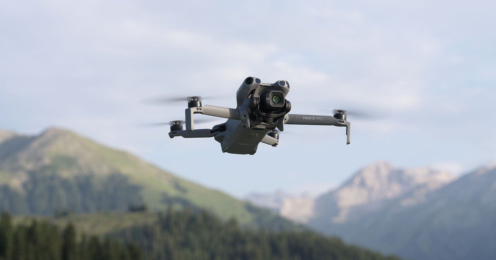 DJI Mini 5 Pro Has a Bigger Sensor, Better Gimbal, and Pro Features DJI Mini 5 Pro Has a Bigger Sensor, Better Gimbal, and Pro Features