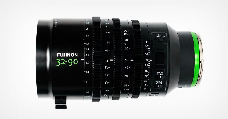 Fujifilm GF 32-90mm T3.5 Power Zoom Is the Most Expensive GFX Lens