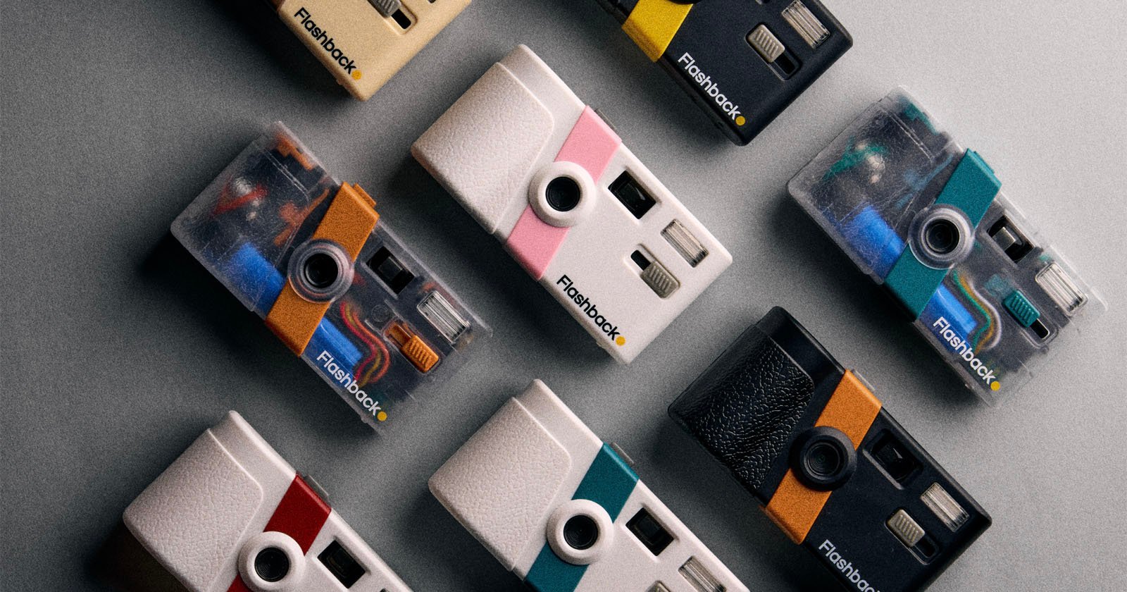 The Flashback ONE35 V2 Lets You Shoot Instantly, But You Still Get the Film Experience The Flashback ONE35 V2 Lets You Shoot Instantly, But You Still Get the Film Experience