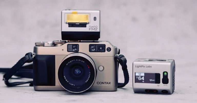 LightPix Labs’ New Flash Looks Like the Perfect Match for Retro-Inspired Mirrorless Cameras