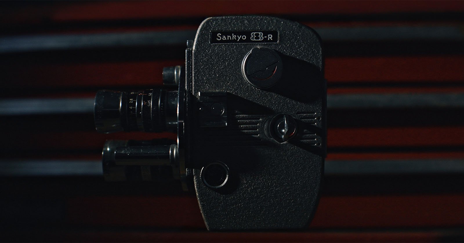 Cinematographer Gives an 8mm Camcorder From the 1950s a New Digital Life Cinematographer Gives an 8mm Camcorder From the 1950s a New Digital Life