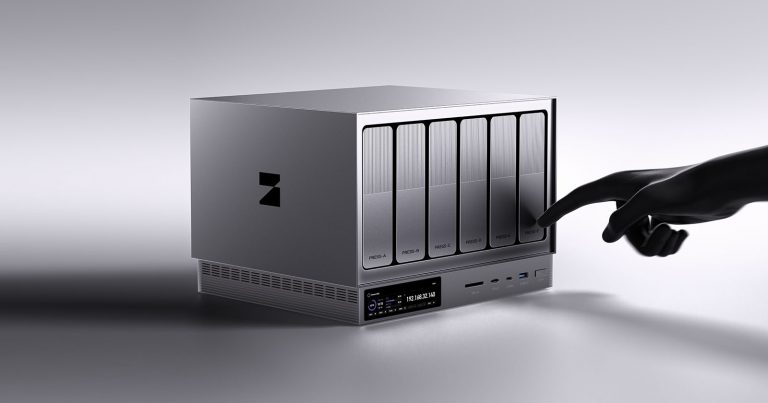Zettlab’s Sleek New NAS Uses AI to Find the Photos You Want