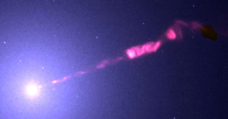 Scientists Capture Image of Plasma Jet From Supermassive Black Hole